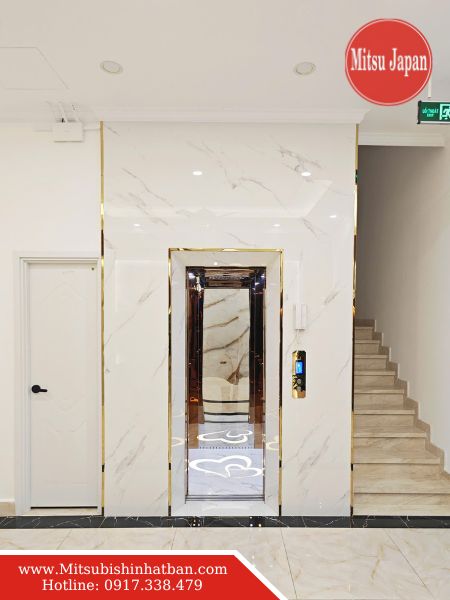 lắp đặt chiếc thang máy 550kg bàn giao cho khách hàng